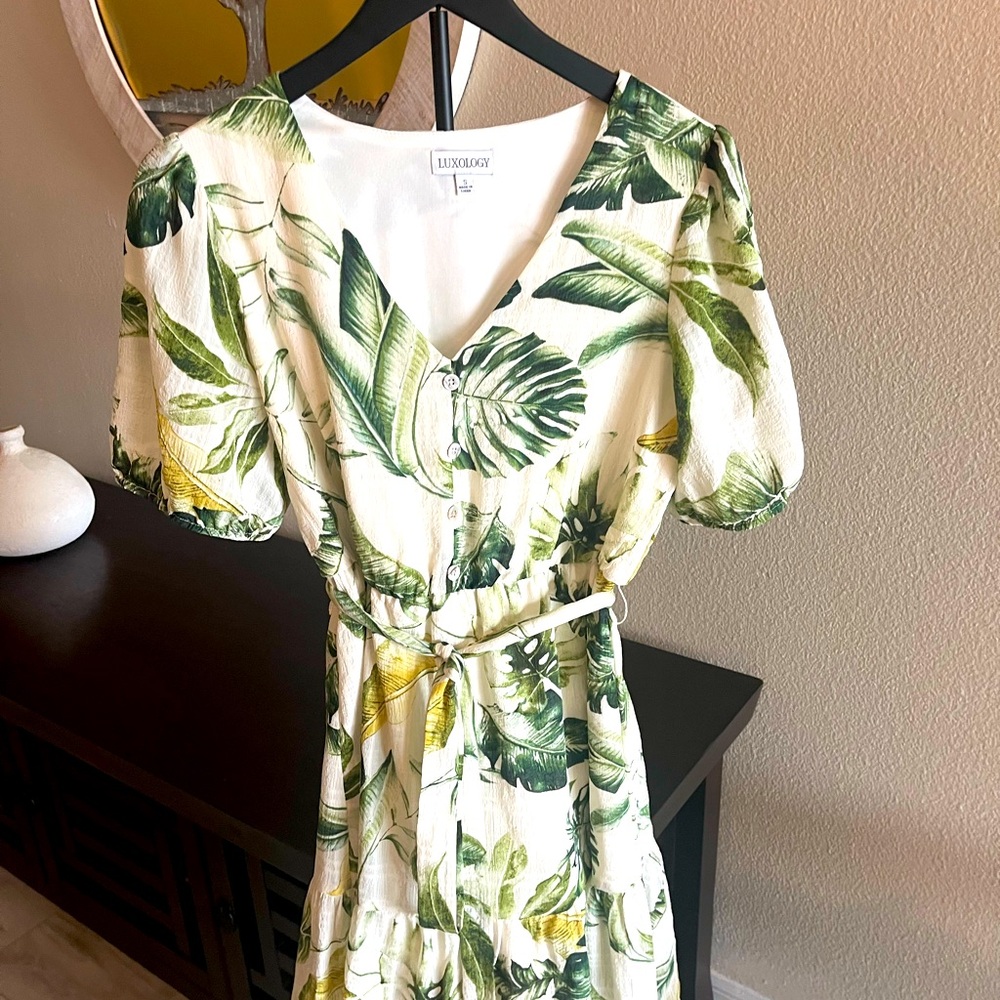 Luxology Tropical Green and White Midi Dress